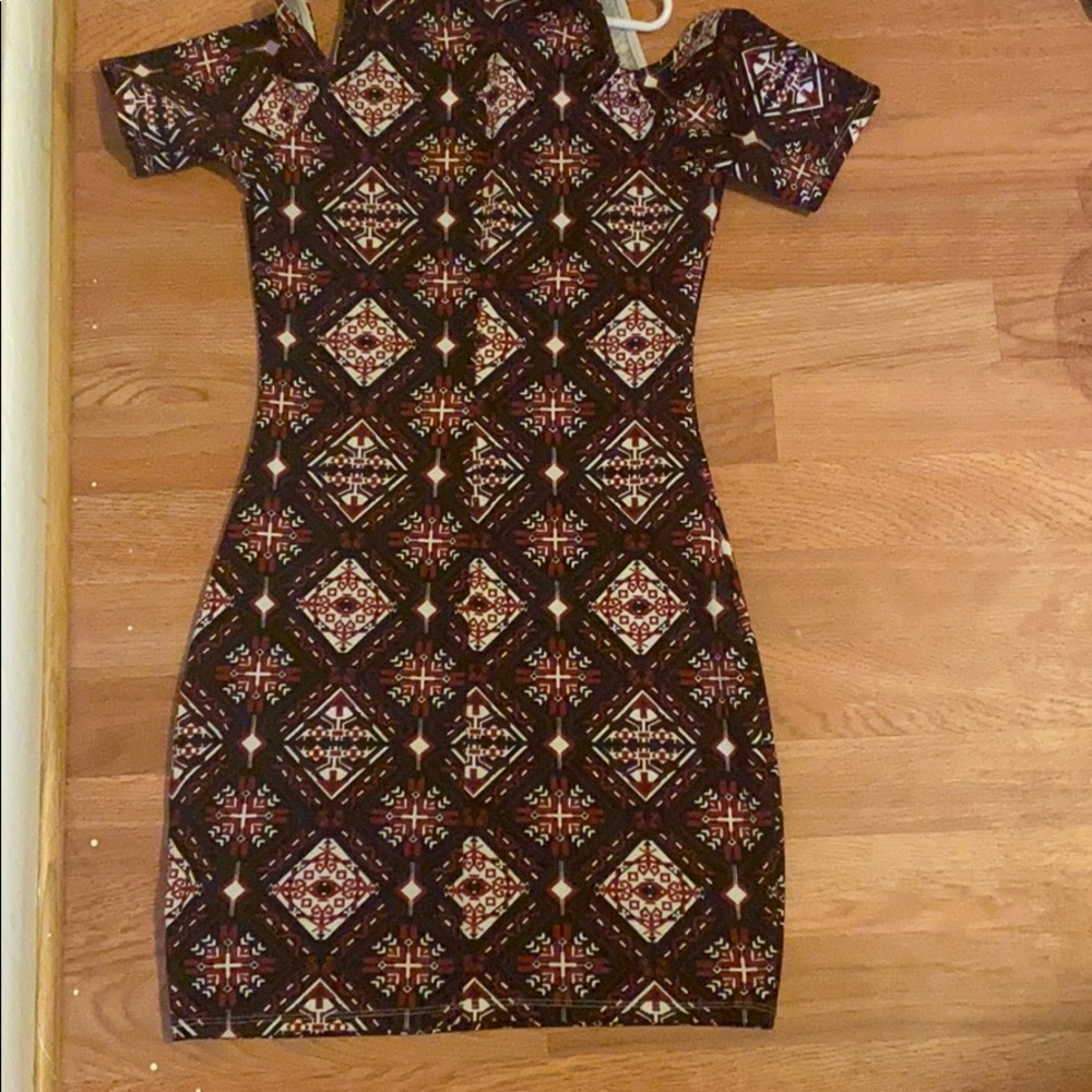 juniors dresses - Picture 2 of 2